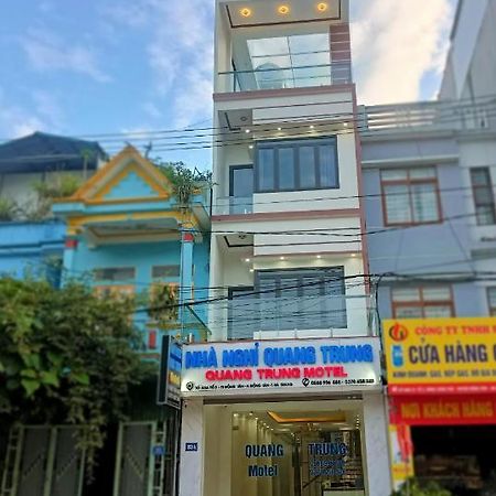 Nhà Nghỉ QUANG TRUNG Dong Van (Ha Giang) Exterior foto
